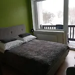 Kama 3*