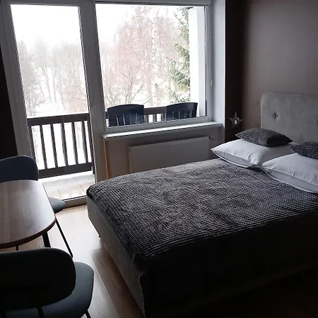 Kama Guest house *